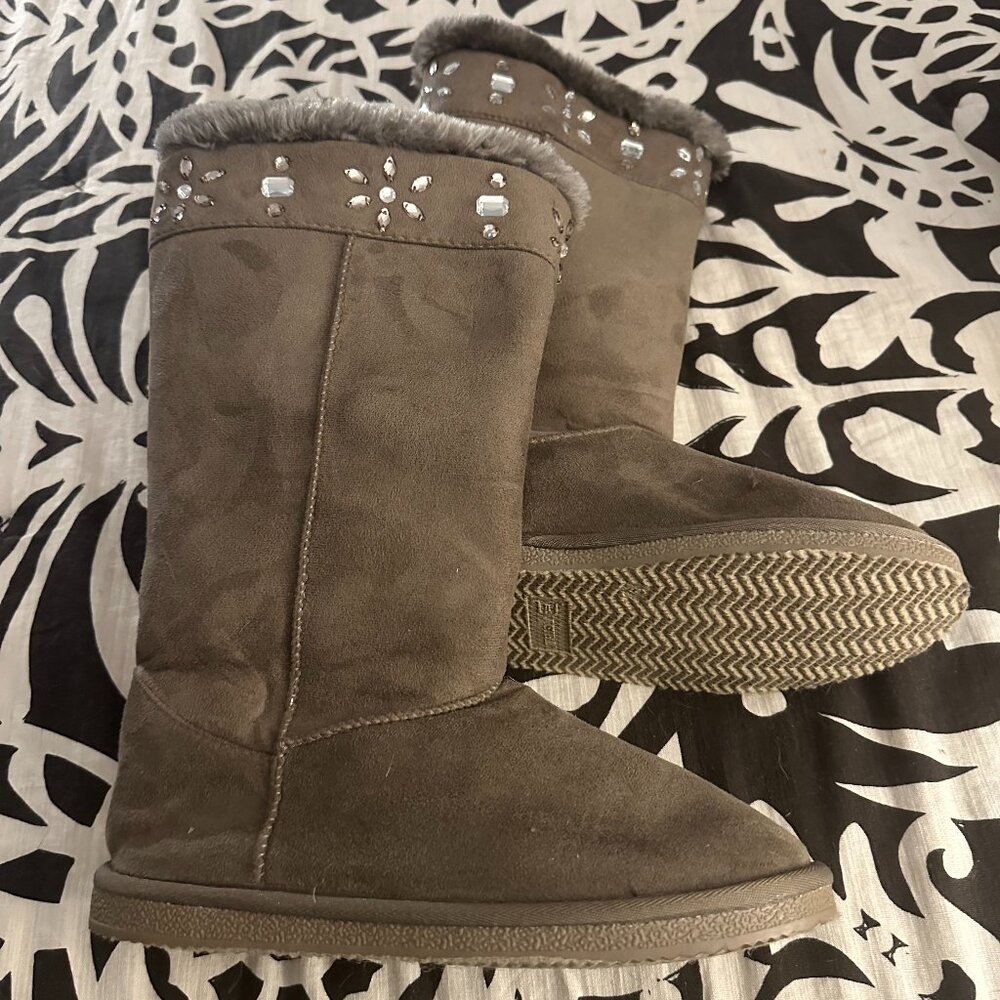 Shoe Dazzle Gray Sparkle Winter Boots Size 9